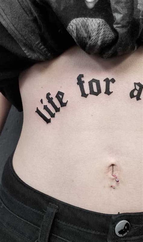 tatuagem no pé da barriga|Imagens de Tatuagens na Barriga: Significados, Desenhos